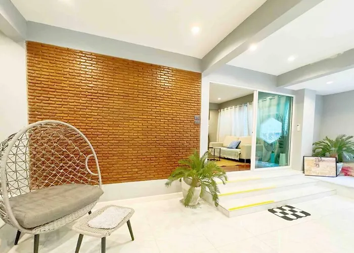 5brhouse Centre Silom 3min To Bts Saint Louis Villa