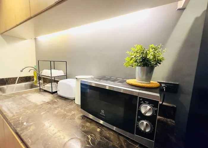 5brhouse Centre Silom 3min To Bts Saint Louis *